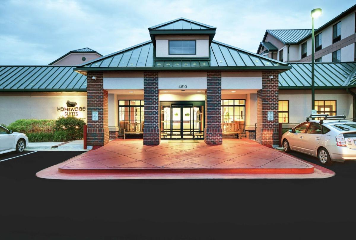 Homewood Suites by Hilton Denver International Airport - main image