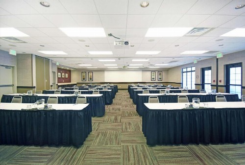 Homewood Suites by Hilton Denver International Airport - image 19