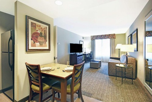 Homewood Suites by Hilton Denver International Airport - image 39