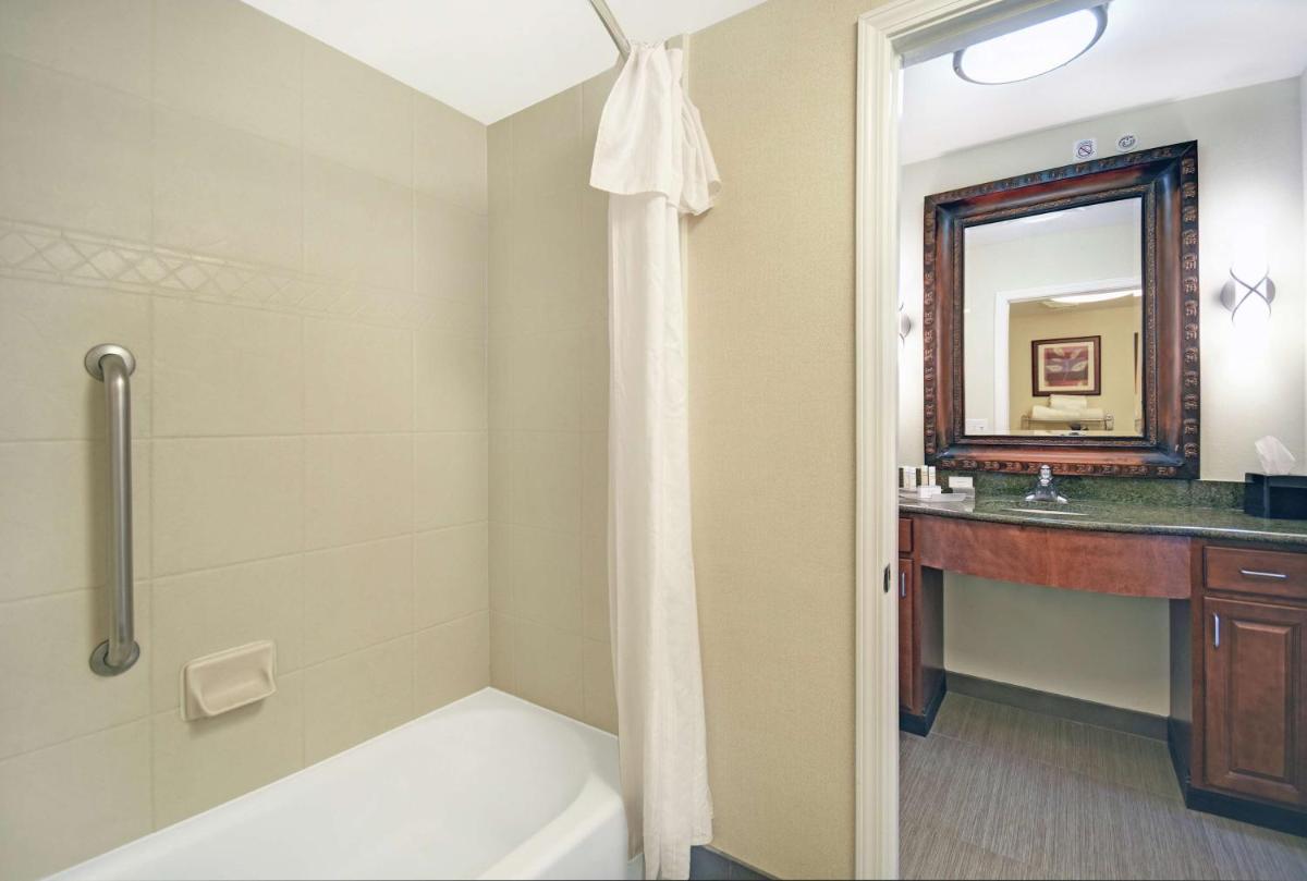 Homewood Suites by Hilton Denver International Airport - image 7