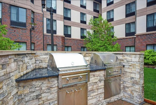 Homewood Suites by Hilton Denver International Airport - image 9