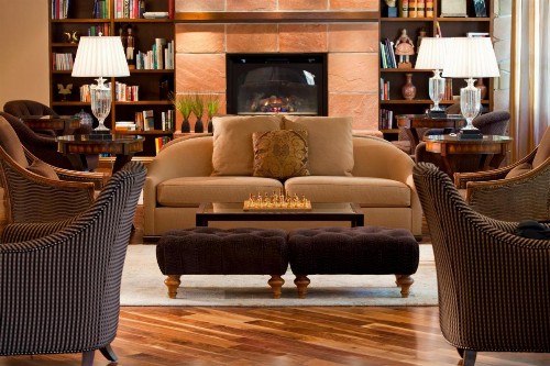Warwick Denver - image 3