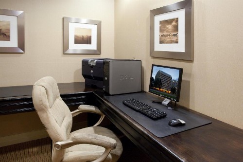 Holiday Inn Denver East an IHG Hotel - image 34