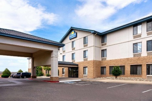 Days Inn & Suites by Wyndham Denver International Airport - image 40