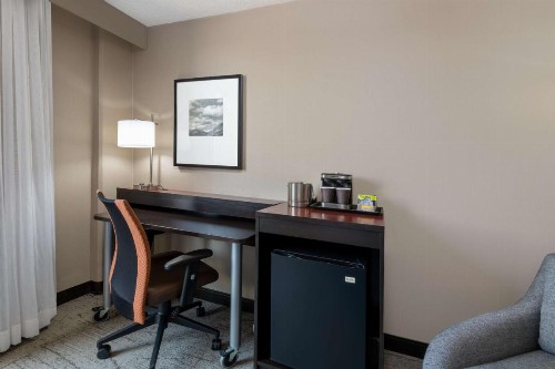 DoubleTree by Hilton Denver Cherry Creek CO - image 48
