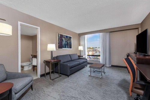 DoubleTree by Hilton Denver Cherry Creek CO - image 50