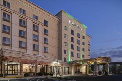 DoubleTree by Hilton Denver International Airport CO - image 14