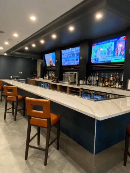 DoubleTree by Hilton Denver International Airport CO - image 6