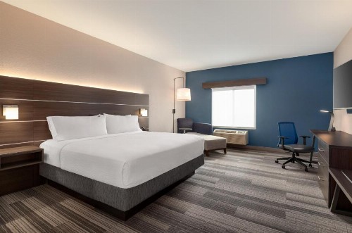 Holiday Inn Express & Suites Denver Airport an IHG Hotel - image 19