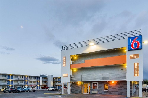 Motel 6-Denver CO - Federal Boulevard