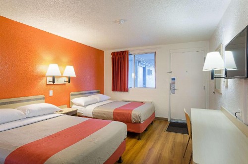 Motel 6-Denver CO - Federal Boulevard - image 36