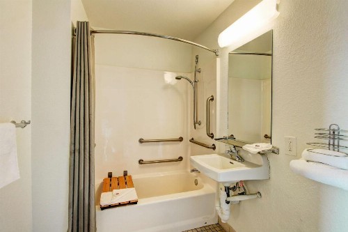 Motel 6-Denver CO - Airport - image 10
