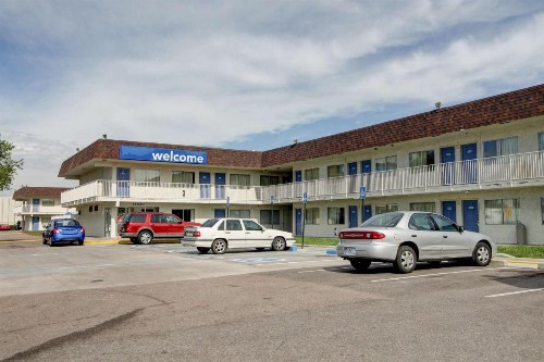 Motel 6-Denver CO - Airport - image 5