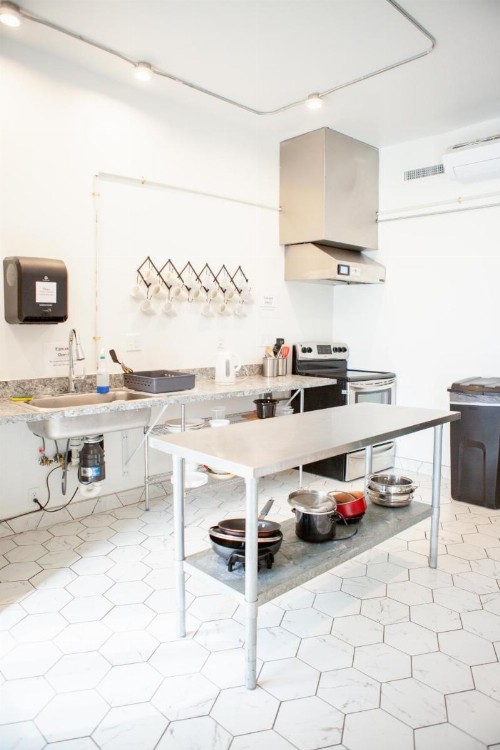 11th Avenue Hostel - image 24