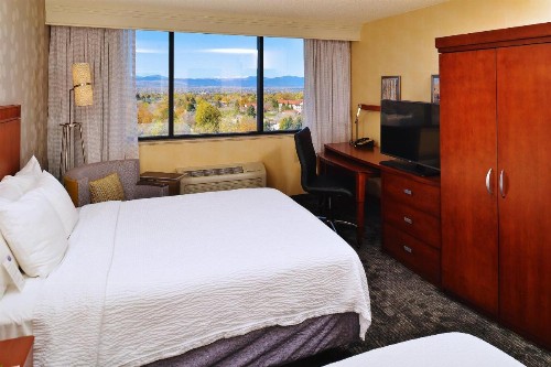 Courtyard by Marriott Denver Cherry Creek - image 10