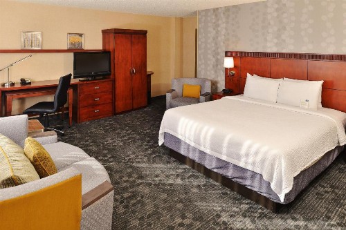 Courtyard by Marriott Denver Cherry Creek - image 11