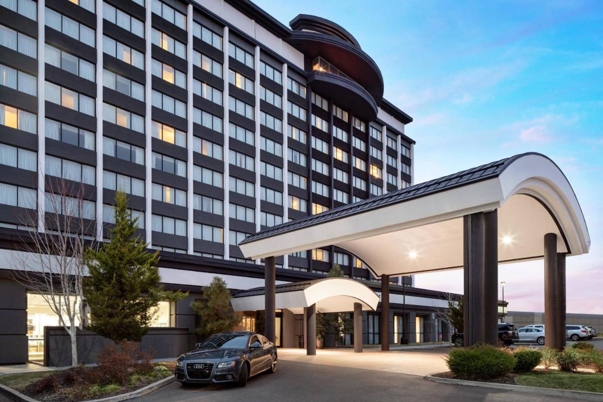 Courtyard by Marriott Denver Cherry Creek - image 4