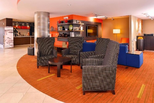 Courtyard by Marriott Denver Cherry Creek - image 7