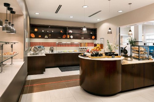 Hilton Garden Inn Denver/Cherry Creek - image 12