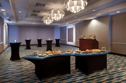 Hilton Garden Inn Denver/Cherry Creek - image 34