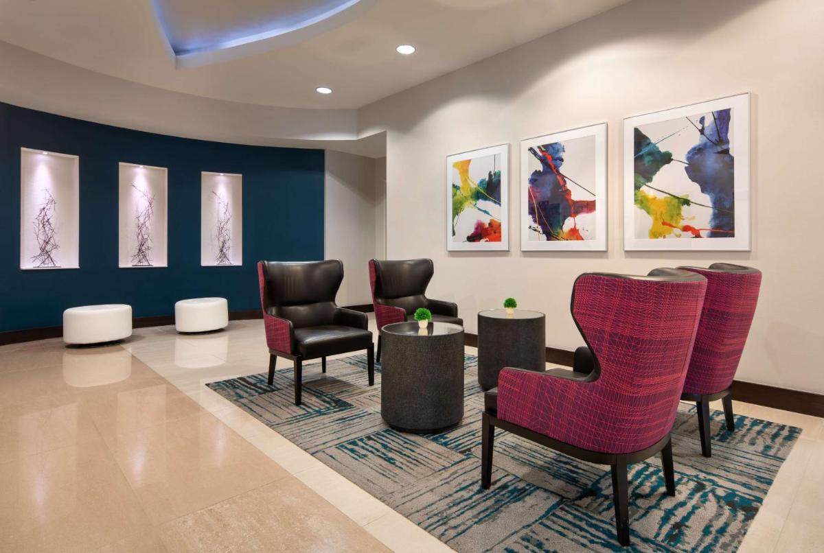 Hilton Garden Inn Denver/Cherry Creek - image 5