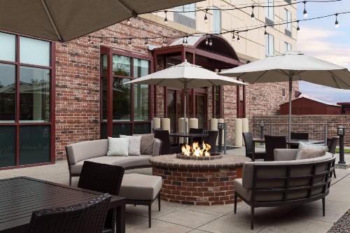 Courtyard by Marriott Denver Airport - image 28