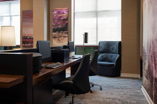 Courtyard by Marriott Denver Airport - image 4