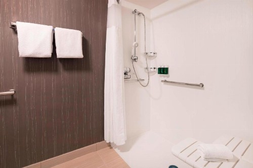 Courtyard by Marriott Denver Airport - image 40