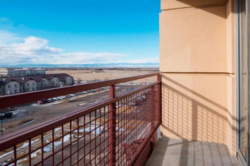 Courtyard by Marriott Denver Airport - image 6