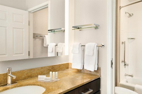 Residence Inn Denver City Center - image 6