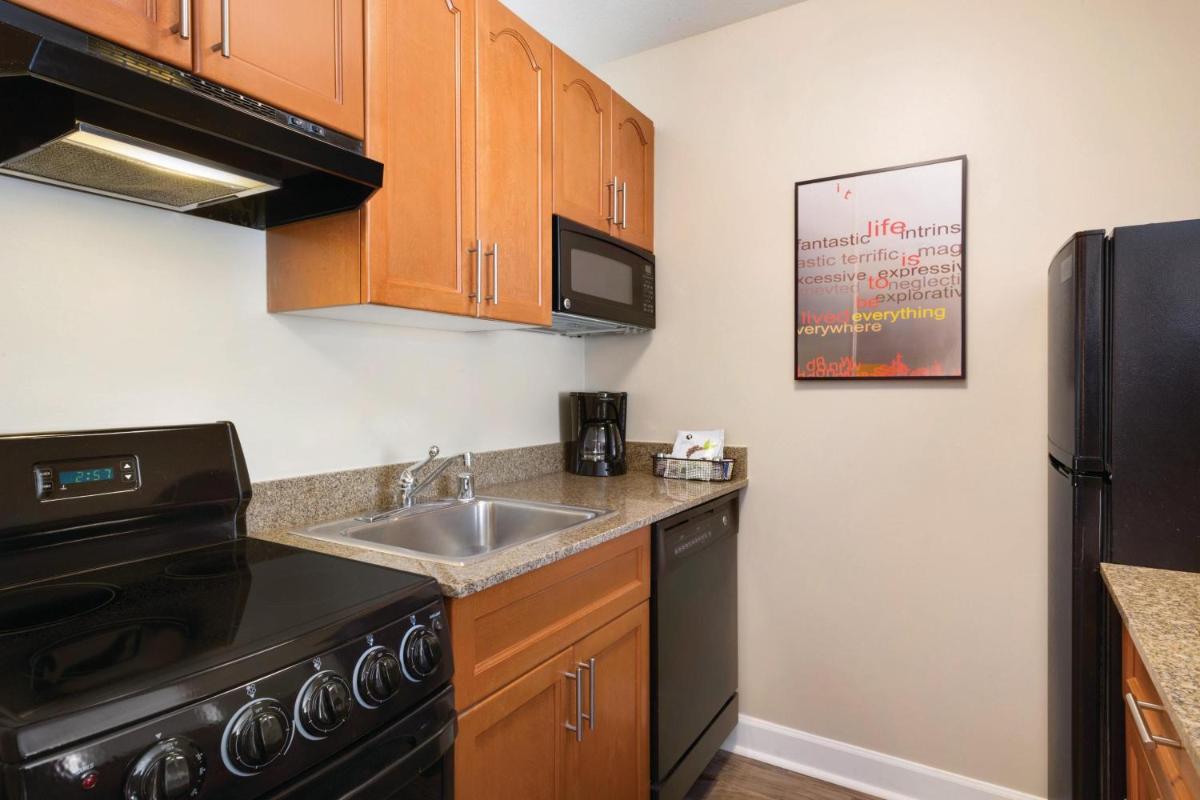 TownePlace Suites Denver Downtown - image 5