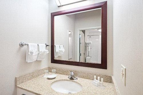 SpringHill Suites by Marriott Denver Airport - image 18