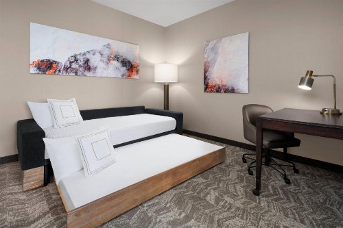 SpringHill Suites by Marriott Denver Airport - image 23