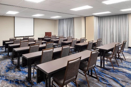 Fairfield Inn & Suites Denver Airport - image 14