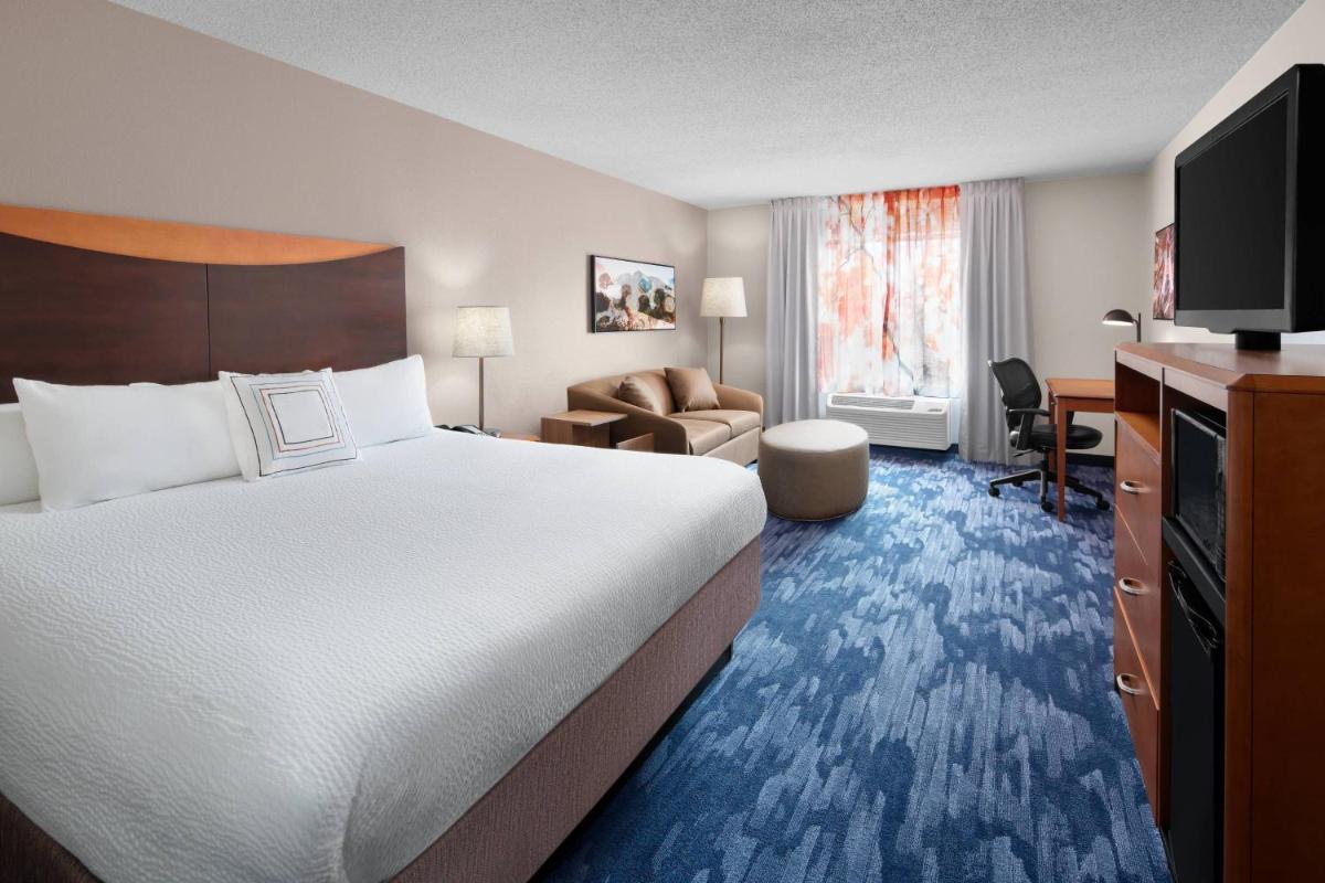 Fairfield Inn & Suites Denver Airport - image 2