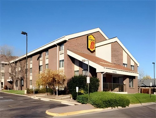 Super 8 by Wyndham Westminster Denver North - image 2