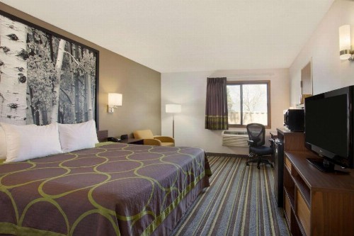 Super 8 by Wyndham Westminster Denver North - image 25