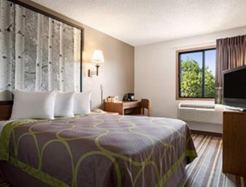 Super 8 by Wyndham Westminster Denver North - image 27