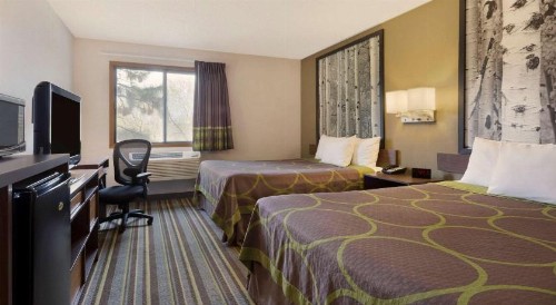 Super 8 by Wyndham Westminster Denver North - image 9