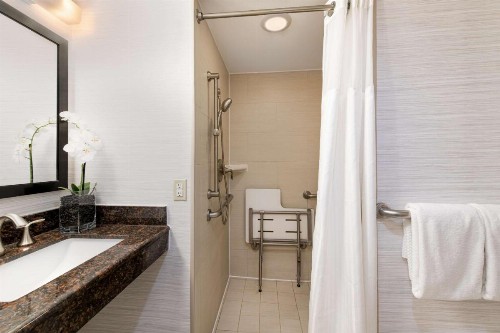 DoubleTree by Hilton Hotel Denver - Thornton - image 23