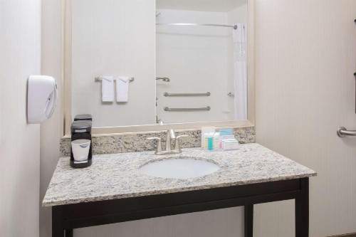 Hampton Inn & Suites Denver Airport / Gateway Park - image 18