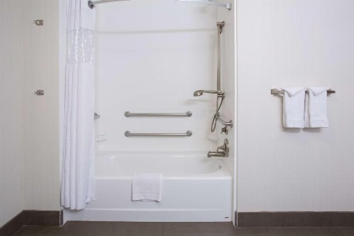 Hampton Inn & Suites Denver Airport / Gateway Park - image 27
