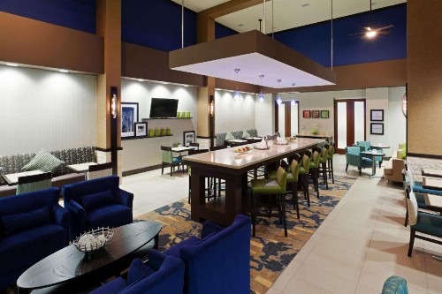Hampton Inn & Suites Denver Airport / Gateway Park - image 31