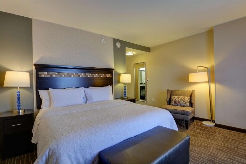 Hampton Inn & Suites Denver Airport / Gateway Park - image 33