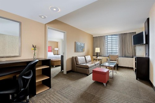 Holiday Inn Express Denver Downtown an IHG Hotel - image 13