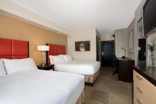 Holiday Inn Express Denver Downtown an IHG Hotel - image 22