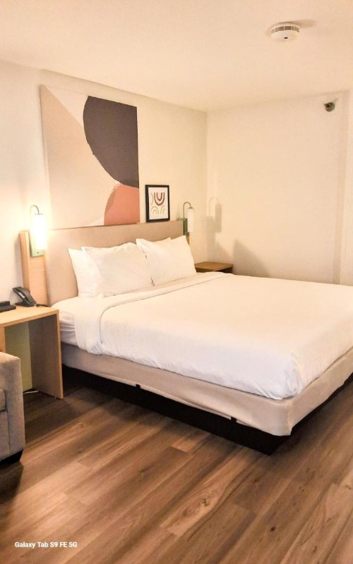 Comfort Inn Denver East - image 3