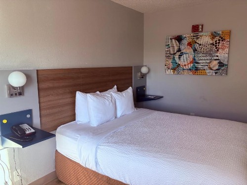 Microtel Inn and Suites DIA - image 42