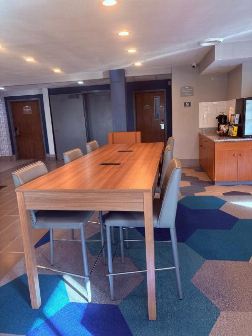 Microtel Inn and Suites DIA - image 45