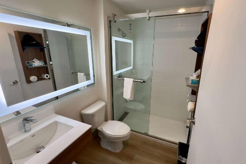 Microtel Inn and Suites DIA - image 46